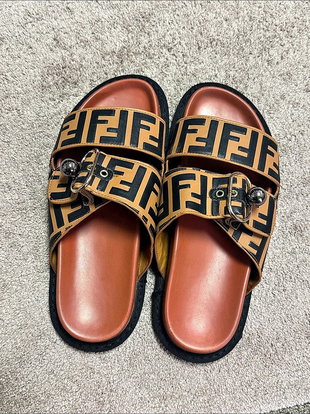 Feel Slide Sandal Logo Slides Brown & Black